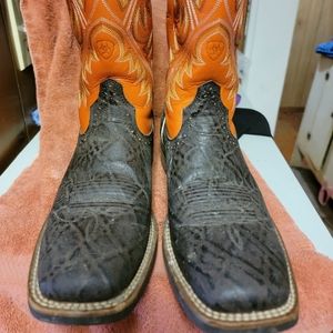 Mens Ariat boots